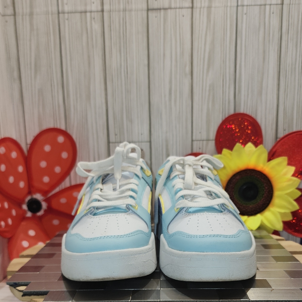 Puma Womens' Sneakers in Blue and White‎